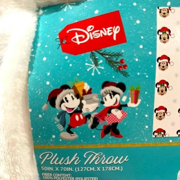 Disney Mickey and Minnie Christmas Throw Blanket - Picture 7 of 8
